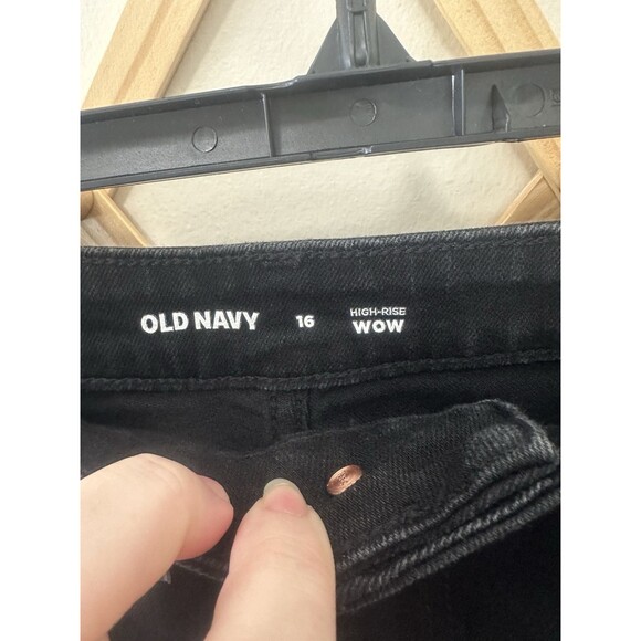 Old Navy Women’s High-Rise Wow Black Shorts Size 16 - Picture 3 of 3